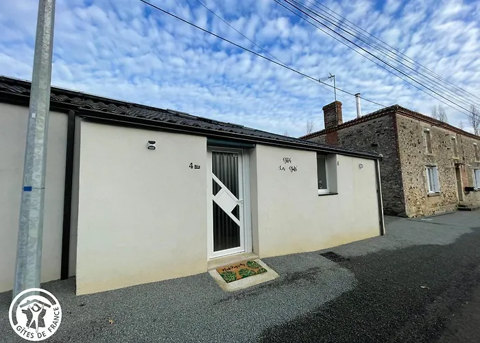 Casa de Férias En Vendee Proche Puy Du Fou - Fr-1-426-566 *